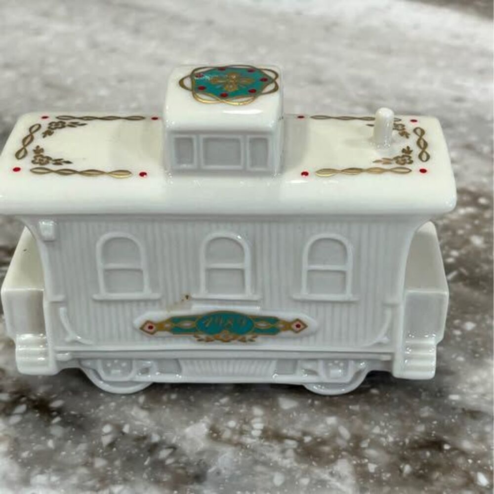Lenox 1989 Porcelain Christmas Train Car